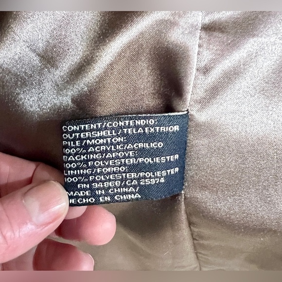 BERNARDO Taupe‎ faux fur Teddy jacket size L. - Picture 13 of 15